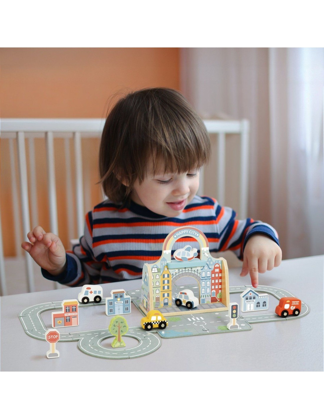 Pārnēsājamā mini pilsēta ar auto